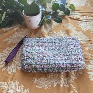 Patricia Nash Purple and Green Tweed Wristlet 🫣